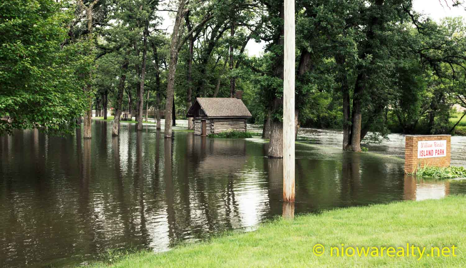 Rhodes Island Park Holtz Realty