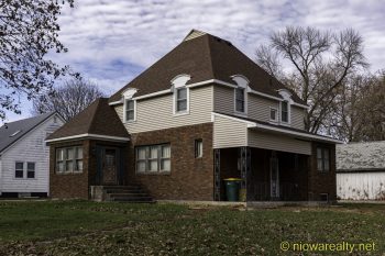 Drastic Price Reduction on 304 N. Fairview